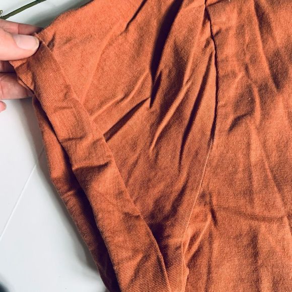 Wild Fable burnt rust orange raw hem boxy semi cropped cotton t shirt - Picture 6 of 6
